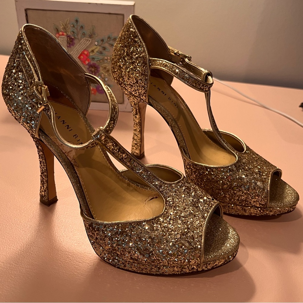 Gianni Bini Gold Glitter Platforms